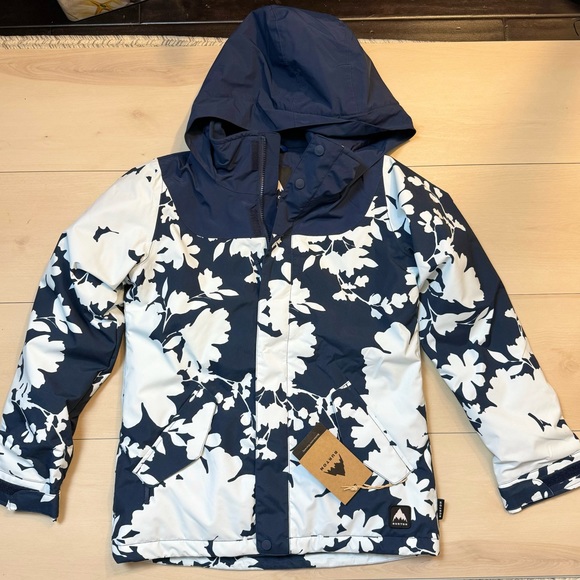 Burton Other - 🪻❄️🏂🎿 NWT Burton Girls Hooded snowboarding skiing Navy white flower jacket